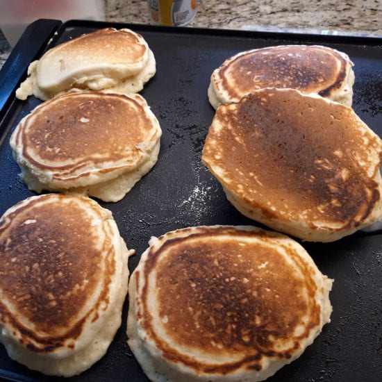 Buttermilk pancakes rise high.